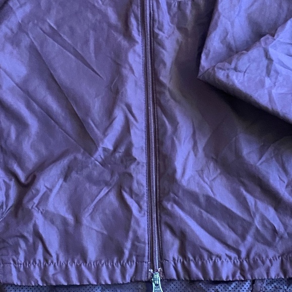 Nike Purple and Red Windbreaker Jacket - Picture 7 of 9